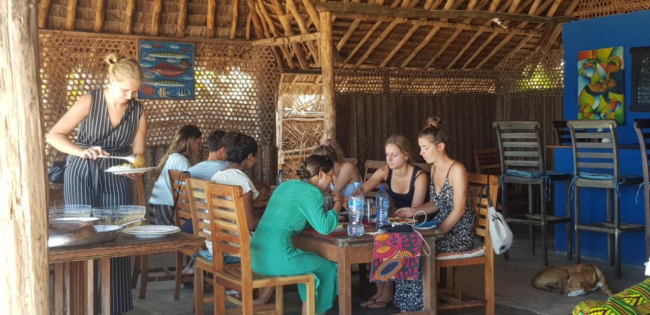 Lodge Ushongo Bandas *